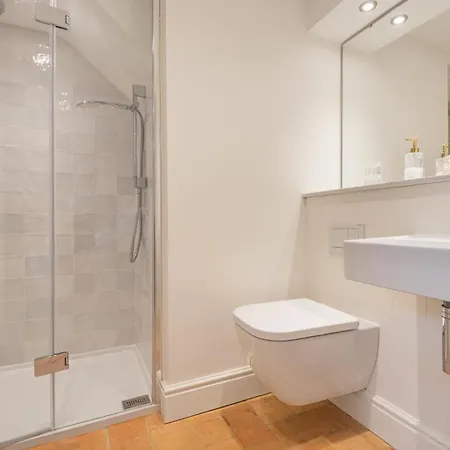4 Bed In Askham Sz264