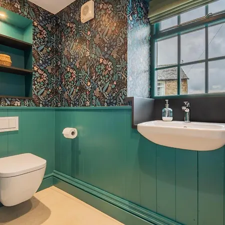 4 Bed In Penrith Oc-sz264 Hébergement de vacances