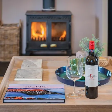 4 Bed In Penrith Oc-sz264 Hébergement de vacances *